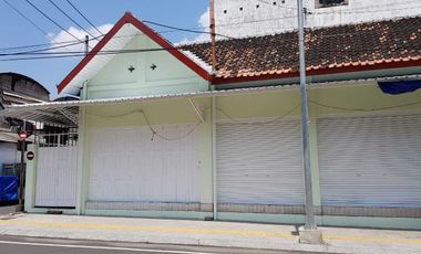 Hanya 100 m dari Malioboro