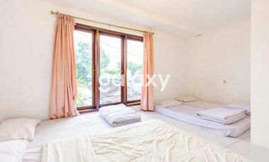 Dijual Villa di samping Pura Pakualaman, Tengah Kota - WI