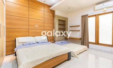 Dijual Villa di samping Pura Pakualaman, Tengah Kota - WI