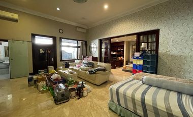 Rumah Pusat Kota Surabaya Di Embong Kemiri Cocok Untuk Kantor