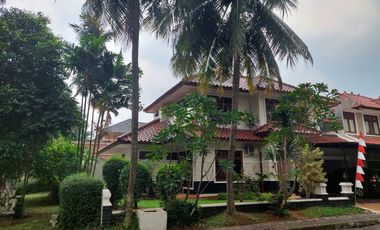 Jual Rumah Mewah Unfurnis Hoek 456 M2 di Graha Taman Bintaro Sektor 9