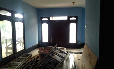 Disewakan Cepat Rumah belakang Ruko Jl Perdamaian Pontianak