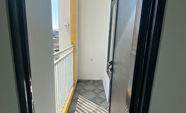 Rumah Baru 2 Lantai hanya 3 km dari Mall Artha Gading .