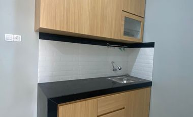 Rumah Baru 2 Lantai hanya 3 km dari Mall Artha Gading .