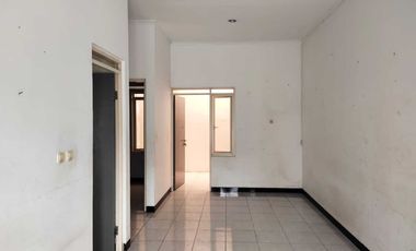 Dijual Rumah di Taman Kopo Indah 3