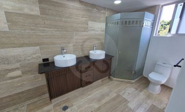 Casa en renta en Lomas de Tecamachalco