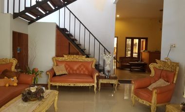 Dijual Rumah 2 Lantai di Taman Toraja Tanjung Bunga