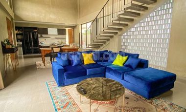 For sale  Beautiful luxury freehold villa in Sawangan, Nusadua, Bali