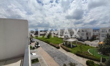 VENTA DE CASA EN VILLAS DEL CAMPO CALIMAYA, ESTADO DE MÉXICO - (3)