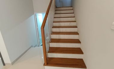 Rumah modern daerah Jl Kaliurang dekat Kampus UII