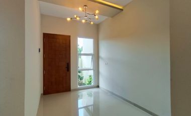 Rumah modern daerah Jl Kaliurang dekat Kampus UII