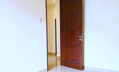 Disewakan rumah bagus kokoh siap huni  dikawasan Pejaten barat