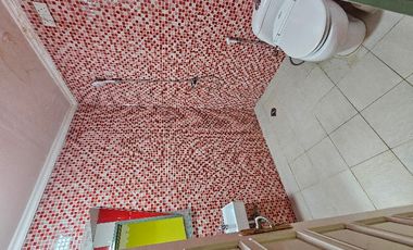 rumah cantik minimalis 2.5 lantaii dan siap huni di BB