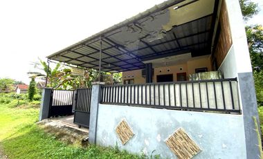 Rumah murah di belakang RS jati Husada Jaten Karanganyar
