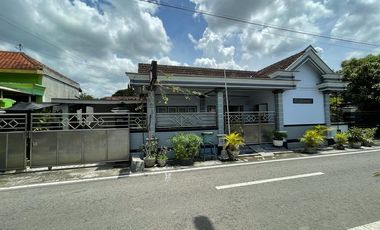 Dijual Rumah Kota Madiun dekat INKA