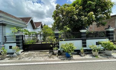 Dijual Rumah Kota Madiun dekat INKA