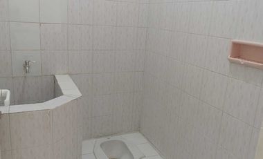 Disewakan Rumah Baruk Barat 2 Lantai Baru Gress Dkt Nginden Klampis