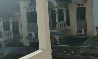 Rumah cantik jl sekar tunjung gatsu timur