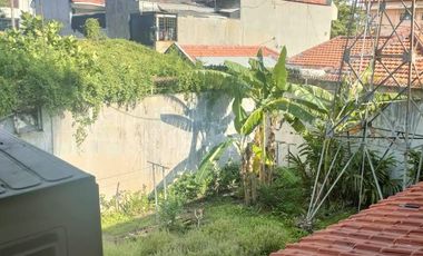 HOUSE FOR SALE Bisa untuk usaha di Raya Dharmahusada