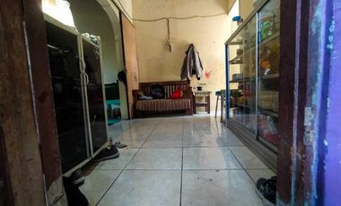 Tanah Bonus Rumah Lokasi Strategis Mangku Jalan Utama dkt SMA N 8 Solo