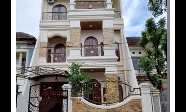Rumah dijual di Paropoʼ, Paropo, Panakkukang, Makassar, Sulawesi Selatan