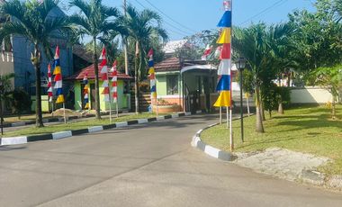 Rumah Hook Dalam Cluster Di Bambu Ori Taman Yasmin Di Bawah NJOP