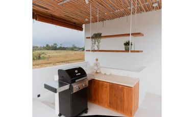 Dijual – Villa Baru 2 Lantai dengan View Laut di Kelating - VSKT