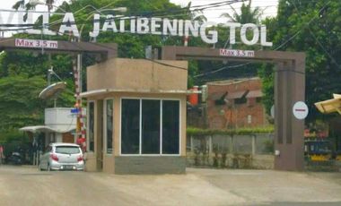 Dijual rumah 4Lantai Luas 200m Di Vila Jatibening Tol Bekasi