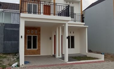 RUMAH CLUSTER 2 LANTAI JATI GATAK STRATEGIS