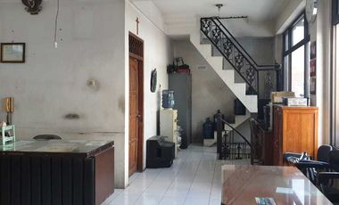 Ruang Usaha + Kost Lokasi Strategis Di Jl. DI. Panjaitan , Surakarta