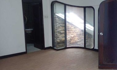 Disewa Rumah Nyaman cocok untuk usaha & Tempat Tinggal di Braga