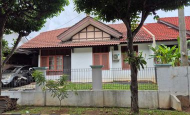 Rmh Lt 216, 3+1KT, 1+1Km, strategis, dekat sekolah  jl Niaga 8