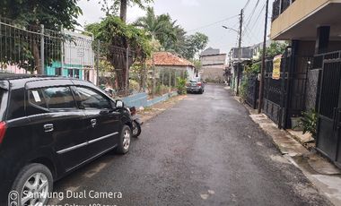 RUMAH MEWAH SIAP HUNI DI KOMPLEK DUREN SAWIT