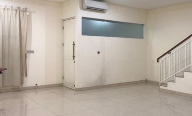 Disewakan Rumah 2 Lantai Sunter Bebas Banjir Siap HUNI