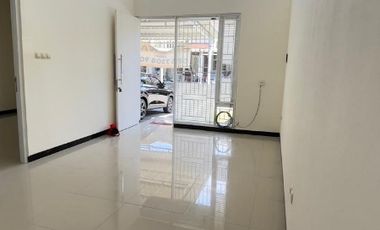 Disewa Rumah Siap Huni Baru Renov di Taman Kopo Indah  5