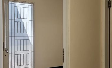 Disewa Rumah Siap Huni Baru Renov di Taman Kopo Indah  5