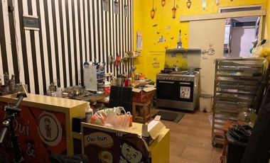 RUMAH MEWAH 2 LANTAI ARMADA ESTATE