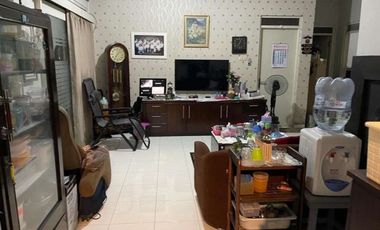 RUMAH MEWAH 2 LANTAI ARMADA ESTATE