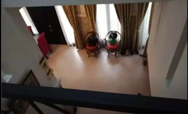 Rumah siap huni di daerah Villa Cinere Mas