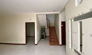 rumah murah lahan luas 224 m2 di perumahan cluster Gentan