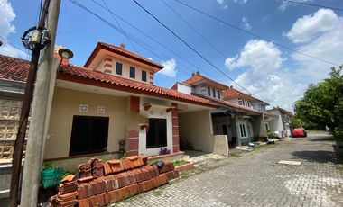 rumah murah lahan luas 224 m2 di perumahan cluster Gentan