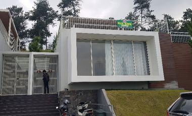 Dijual vila view Taman dayu