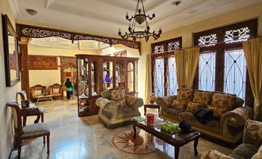 RUMAH ARTISTIK GUNUNG PATI