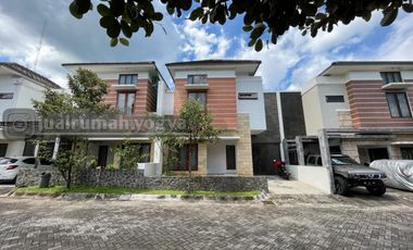 Rumah dalam perumahan Elit dekat bandara Adisucipto Maguwo