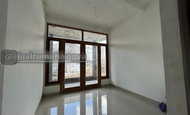 Rumah dalam perumahan Elit dekat bandara Adisucipto Maguwo