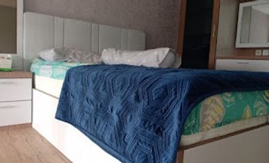 0766 - Disewakan Apartemen Icon Gresik 1 BR Lt 20 Loft Furnished