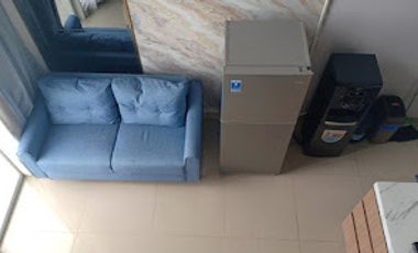 0766 - Disewakan Apartemen Icon Gresik 1 BR Lt 20 Loft Furnished