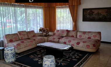 rumah daerah elit sayap dago bandung