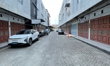 Ruko Gandeng Komplek Megacom Megapark Jalan Kapten Muslim