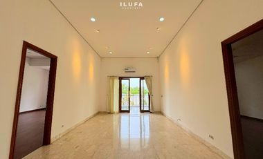 Disewakan Rumah Lingkungan Asri bebas banjir area Ampera Cilandak